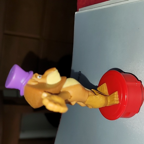 DREAMWORKS MADAGASCAR 2012 ALEX THE LION Figurine. - Picture 4 of 5